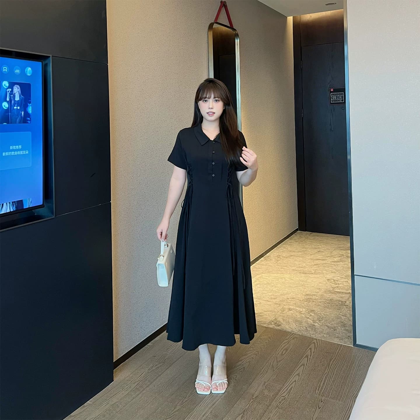 慕翎大码女装2026新款夏装短袖温柔风POLO领收腰显瘦大码连衣裙 - 缩略图2
