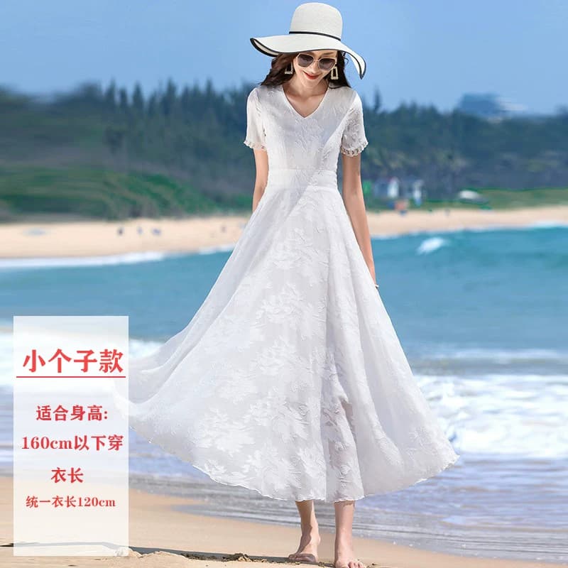 白色连衣裙女2026夏季新款气质大摆显瘦减龄度假拍照V领沙滩长裙 - 缩略图3