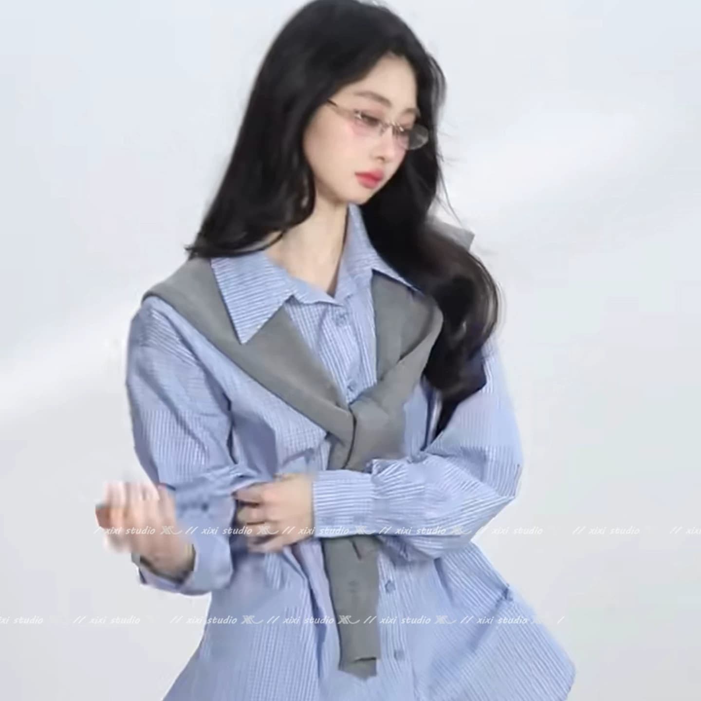 包芯纱针织披肩女春秋外搭坎肩纯色搭肩薄款开衫夏季打结假领围巾 - 缩略图5