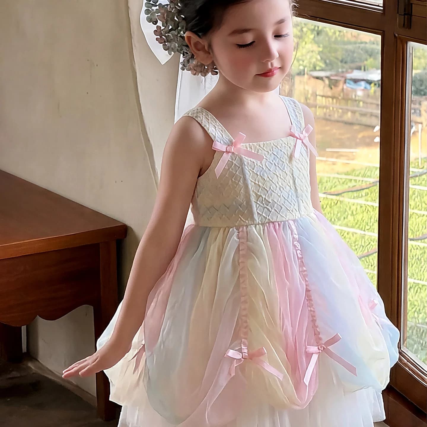 女童夏装公主裙子儿童绝美连衣裙2026新款宝宝夏季独特漂亮吊带裙 - 缩略图5