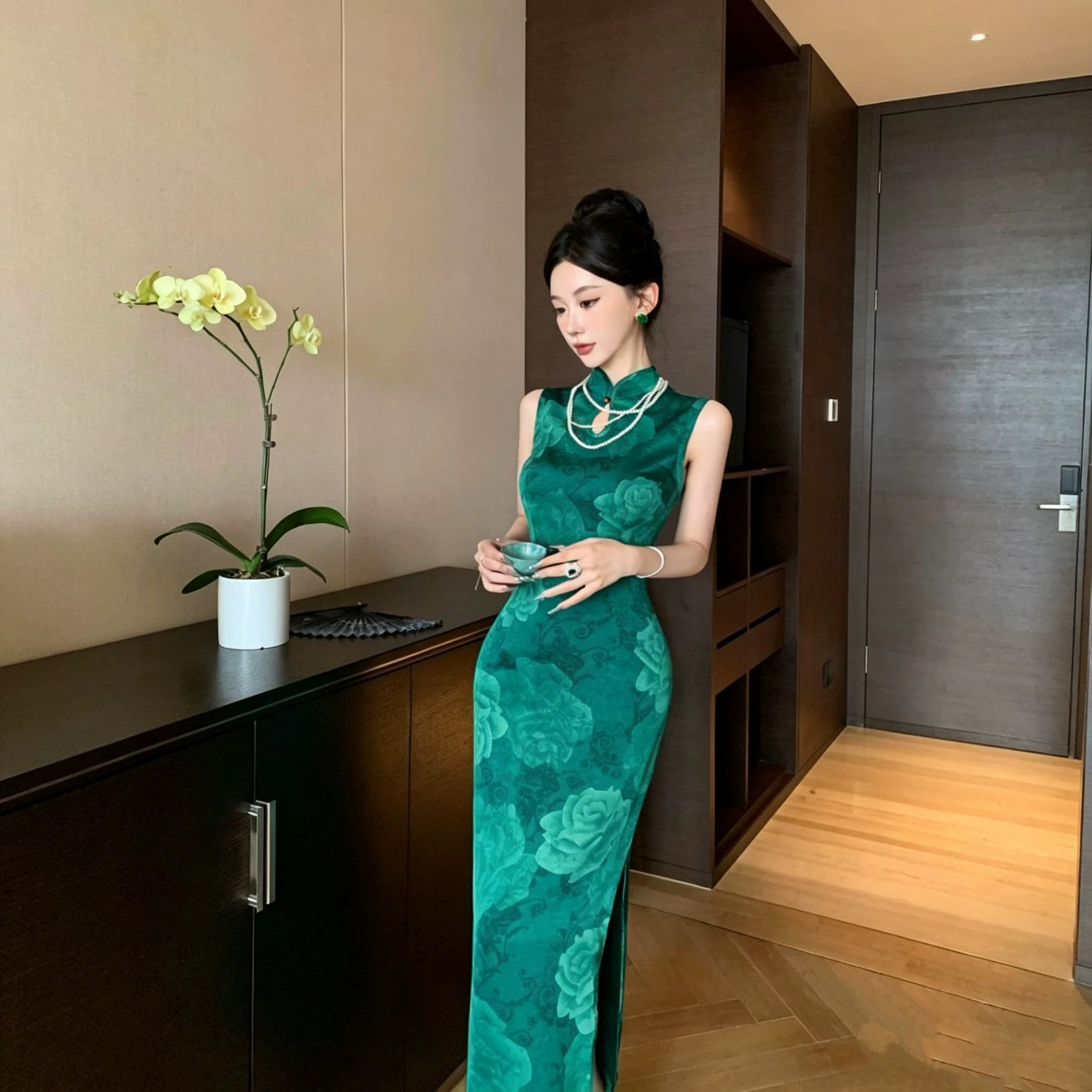 2026新款新中式国风夏季新款高档祖母绿大花朵无袖改良旗袍连衣裙 - 缩略图3