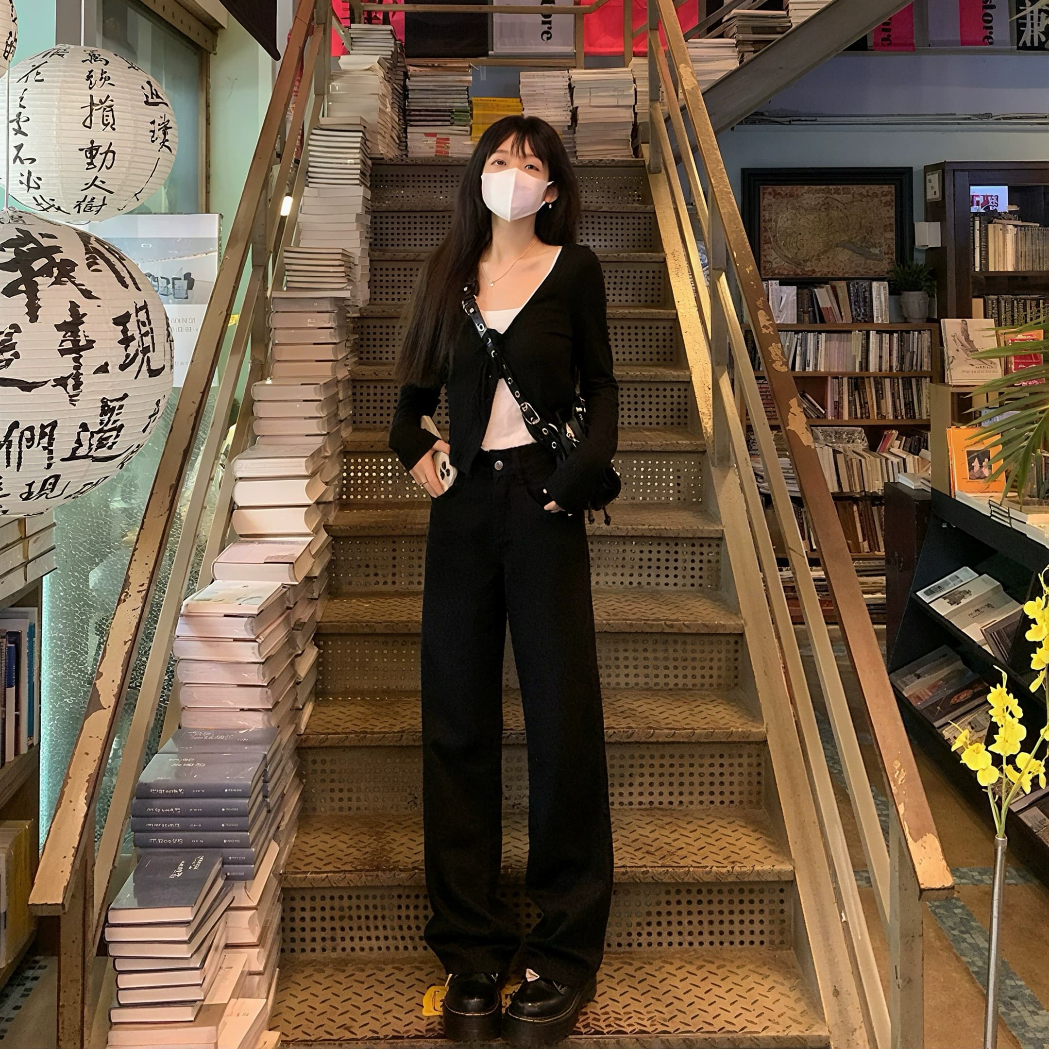 艾恩晟 牛仔裤黑色窄版阔腿裤女 高腰显瘦基础款宽松遮肉 - 缩略图3
