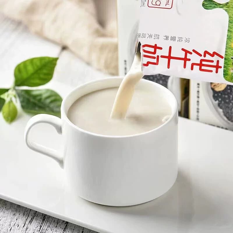 蒙牛纯牛奶袋装200ml*16袋100%生牛乳整箱营养早餐奶小牛保存常温 - 缩略图5