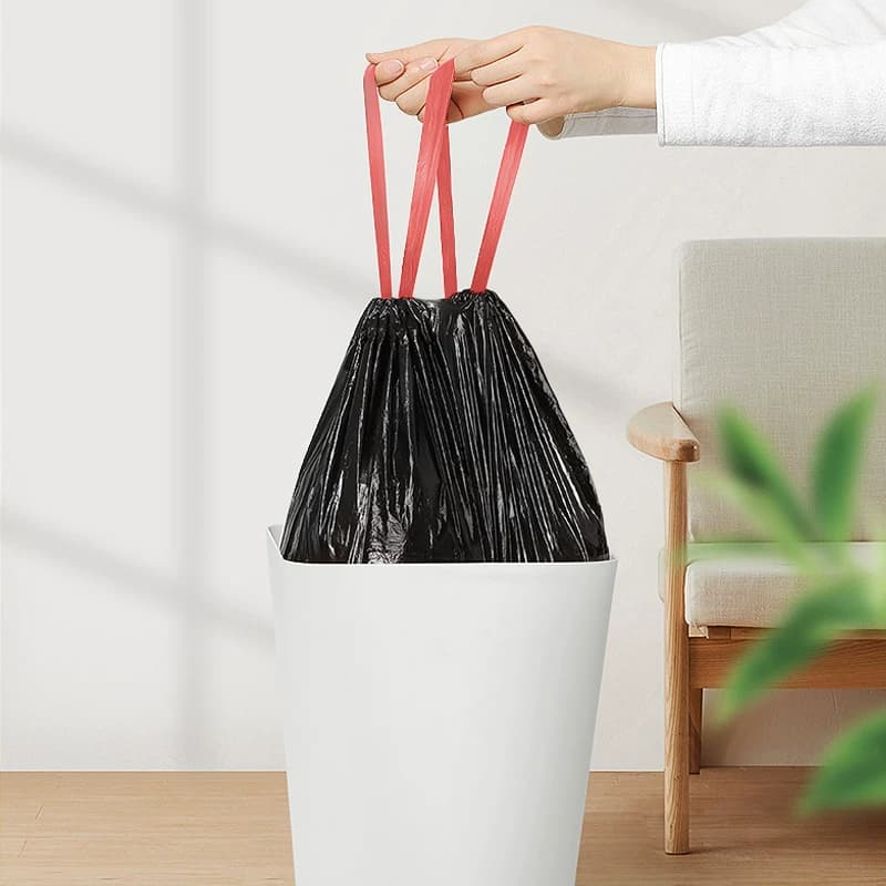 家用抽绳垃圾袋中号30只黑色 - 缩略图4