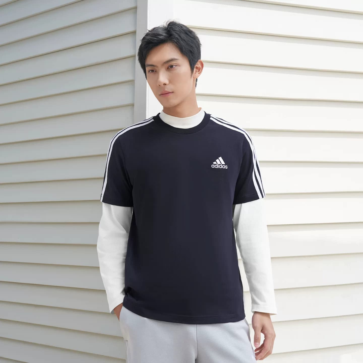 纯棉休闲百搭三条纹针织运动圆领短袖T恤上衣男夏adidas阿迪达斯 - 缩略图4