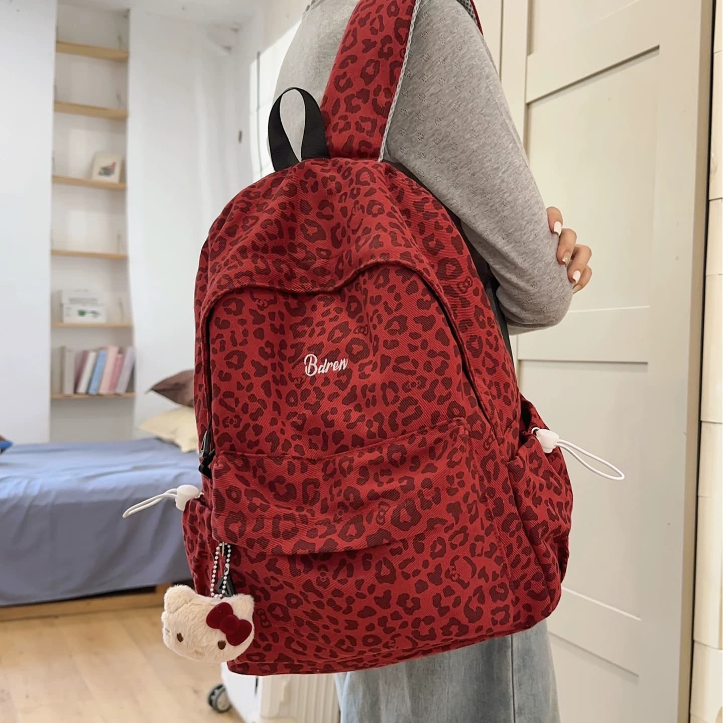 小众高颜值大学生书包女生豹纹复古休闲高中生背包初中学生双肩包 - 缩略图3