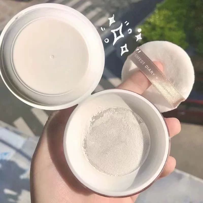 完美日记三丽鸥联名金色散粉控油持久定妆提亮肤色修饰小金盖 - 缩略图2
