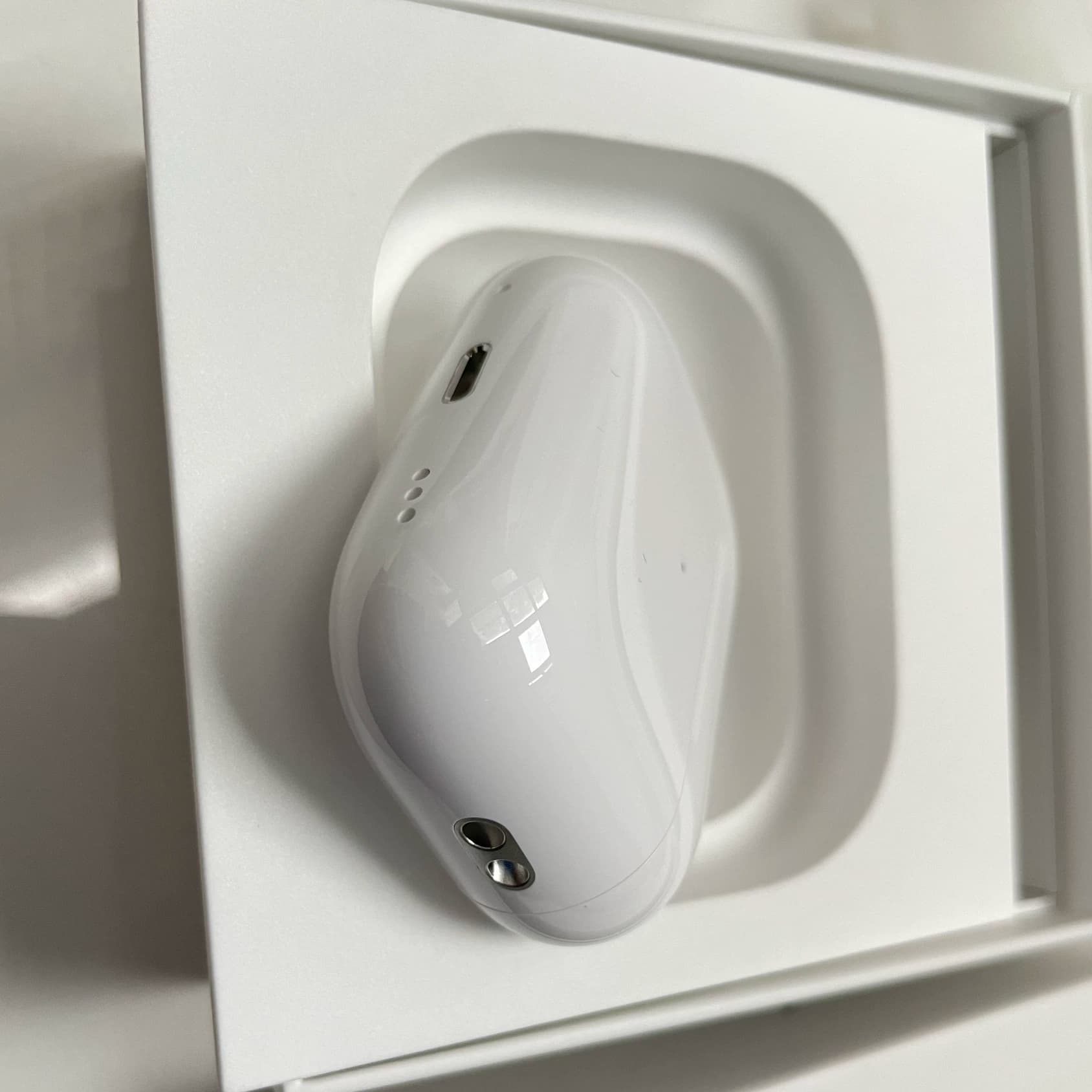 Apple/苹果 AirPods2 pro3/2蓝牙3/4代耳机补配降噪单只充电盒R/L - 缩略图2