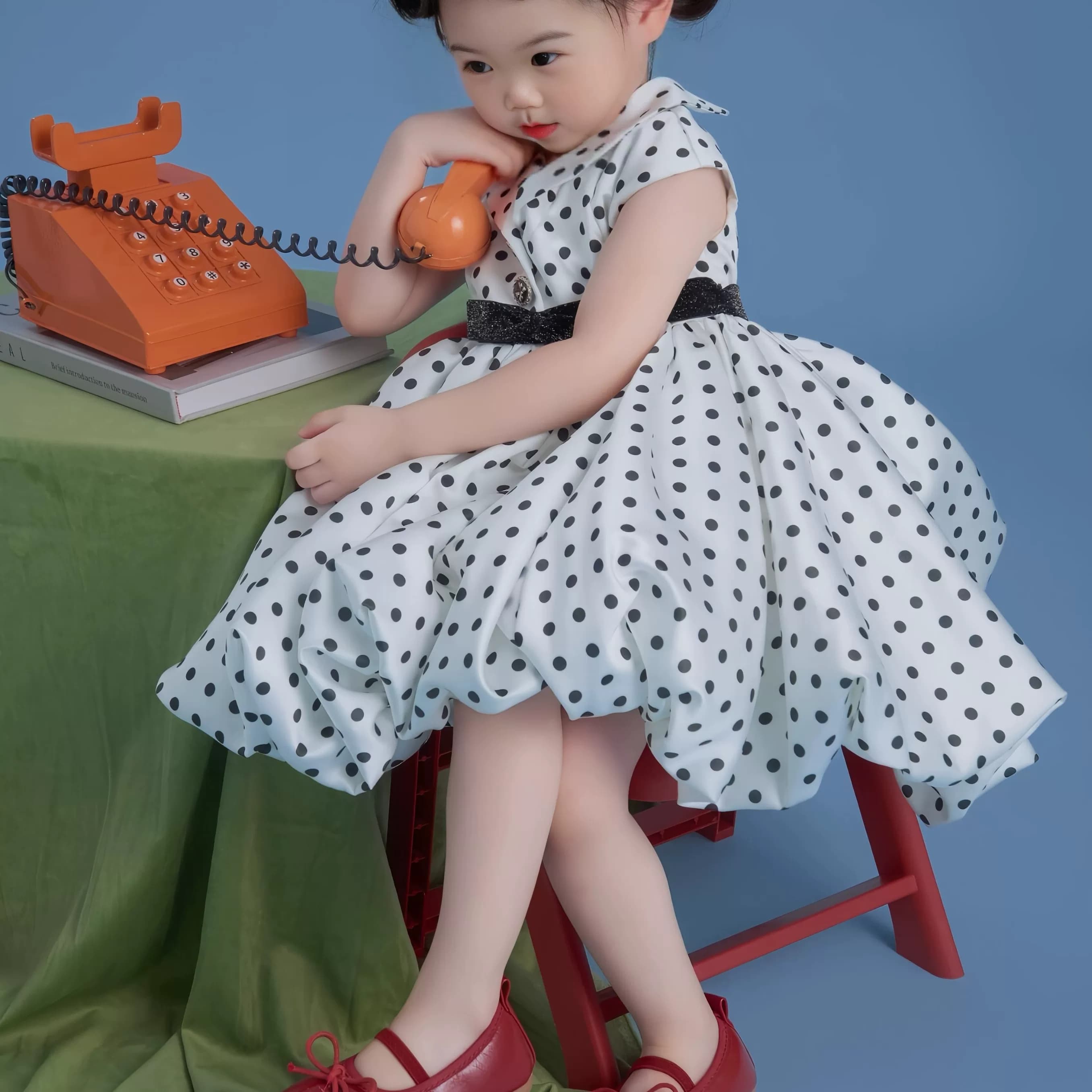 夏季复古波点连衣裙女童2026新款大摆优雅俏皮短袖裙子公主生日裙 - 缩略图4