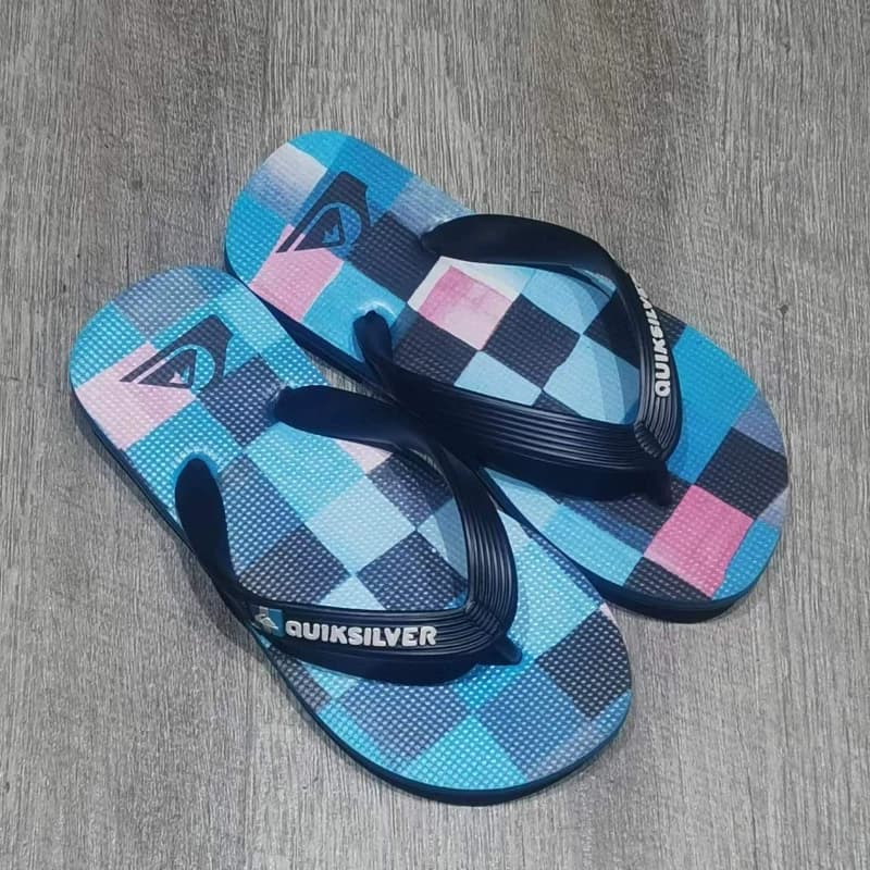 现货Quiksilver2026新款夏季男童平跟凉拖休闲防滑防臭耐磨人字拖 - 缩略图2