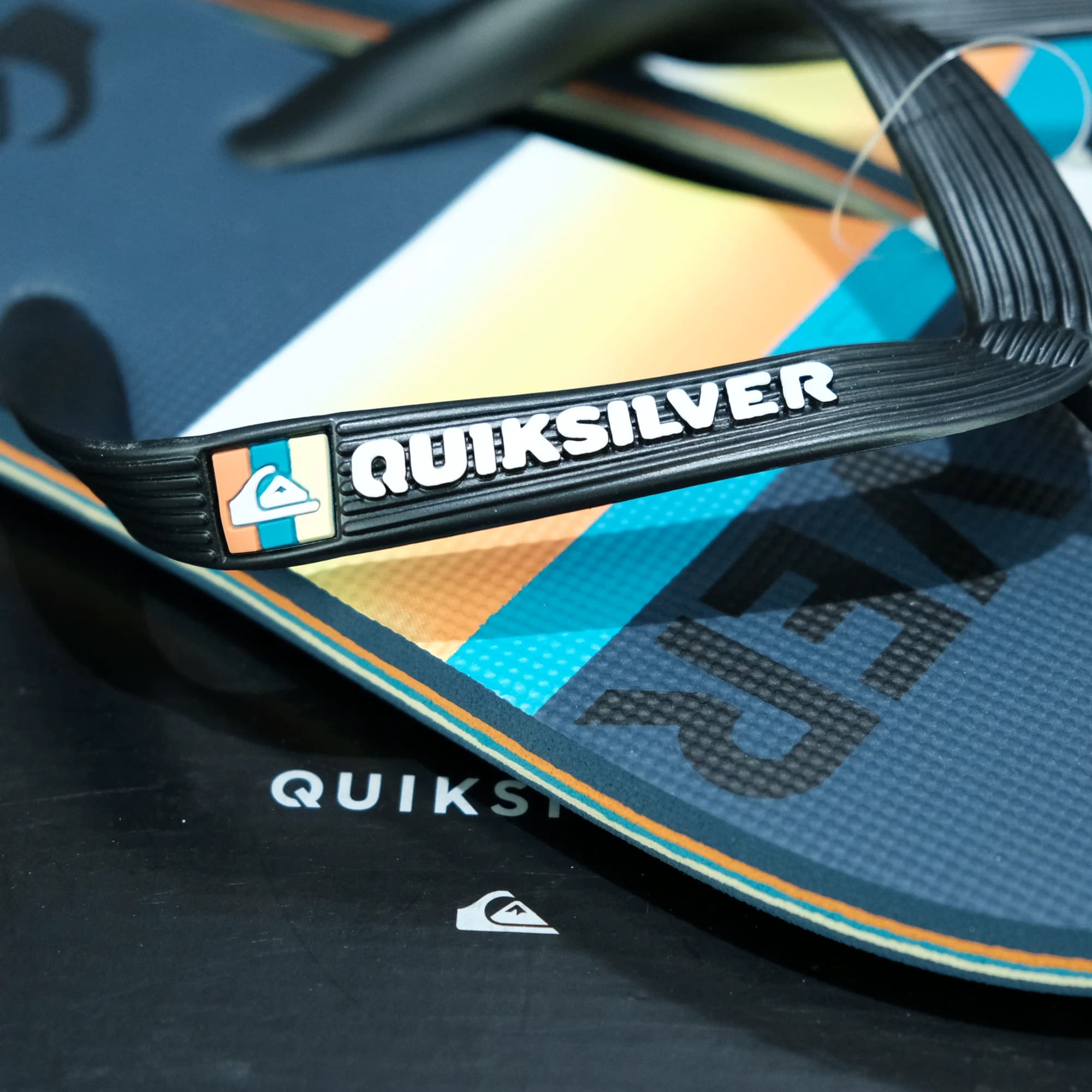 现货Quiklver2026新款男士亲子防滑防臭软底凉拖鞋简约百搭人字拖 - 缩略图3