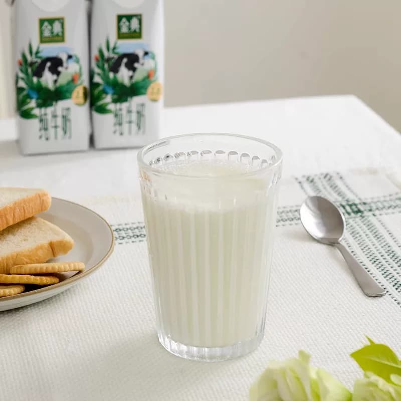 【中秋礼盒】伊利金典纯牛奶梦幻盖250ml*10整箱3.8g优质蛋白 - 缩略图2