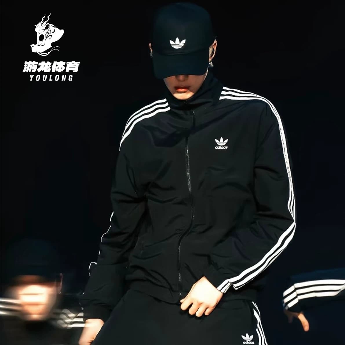 阿迪达斯Adidas 三叶草王鹤棣同款三条纹立领运动夹克外套 KB2466 - 缩略图2