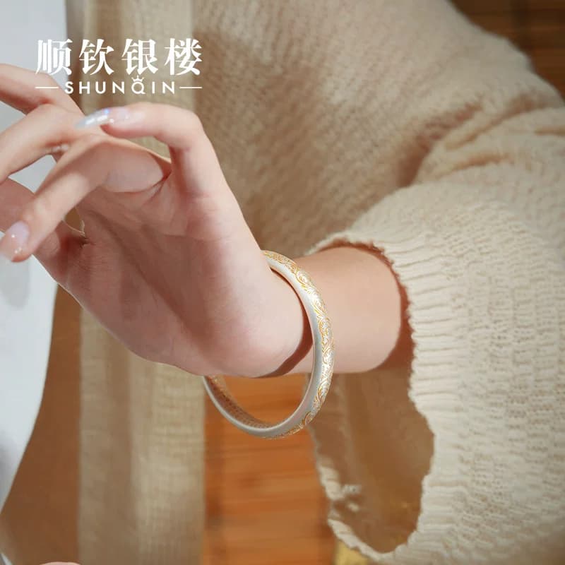 顺钦银楼S9999足银金纹颂银手镯女新中式描金生日礼物足银手饰 - 缩略图4