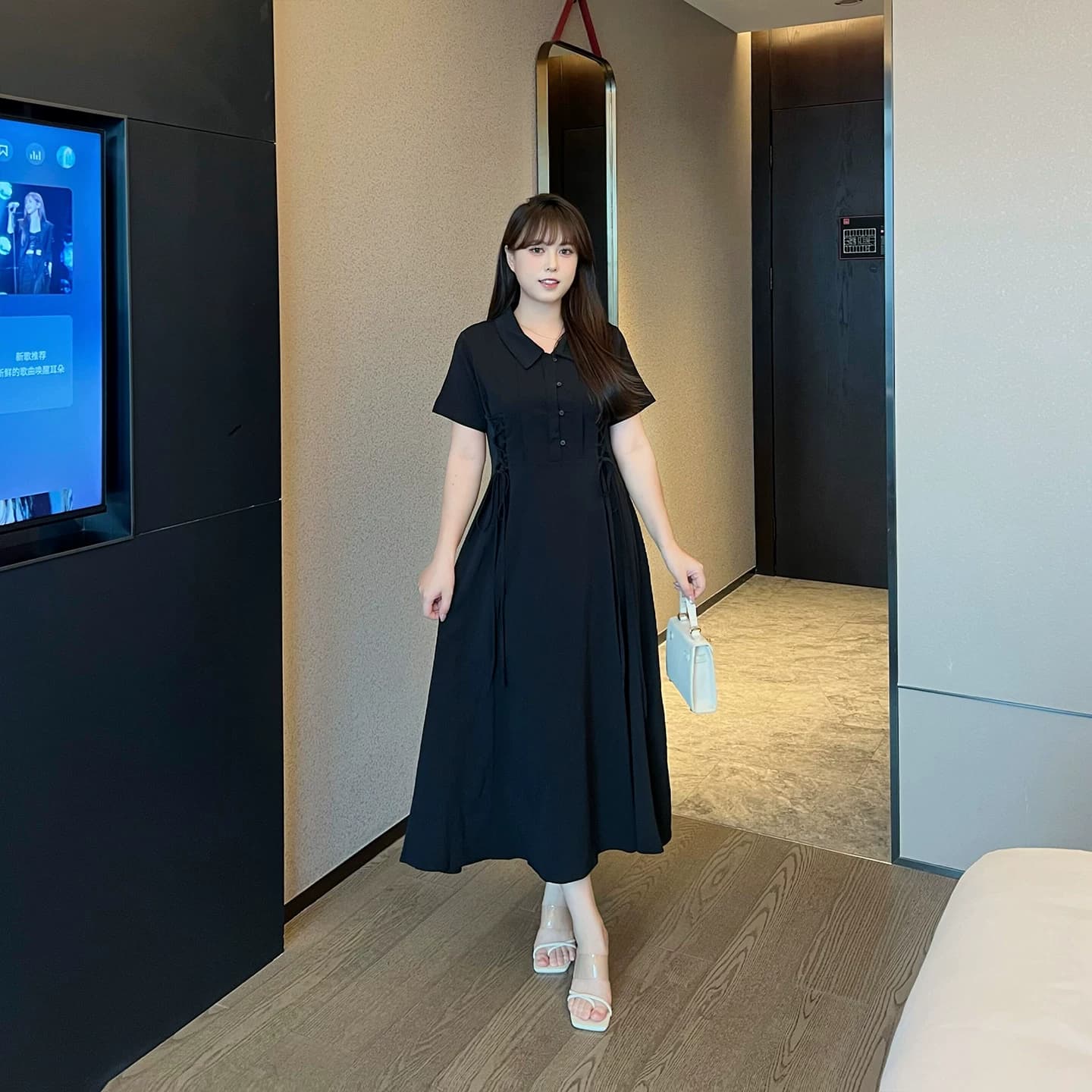慕翎大码女装2026新款夏装短袖温柔风POLO领收腰显瘦大码连衣裙 - 缩略图4