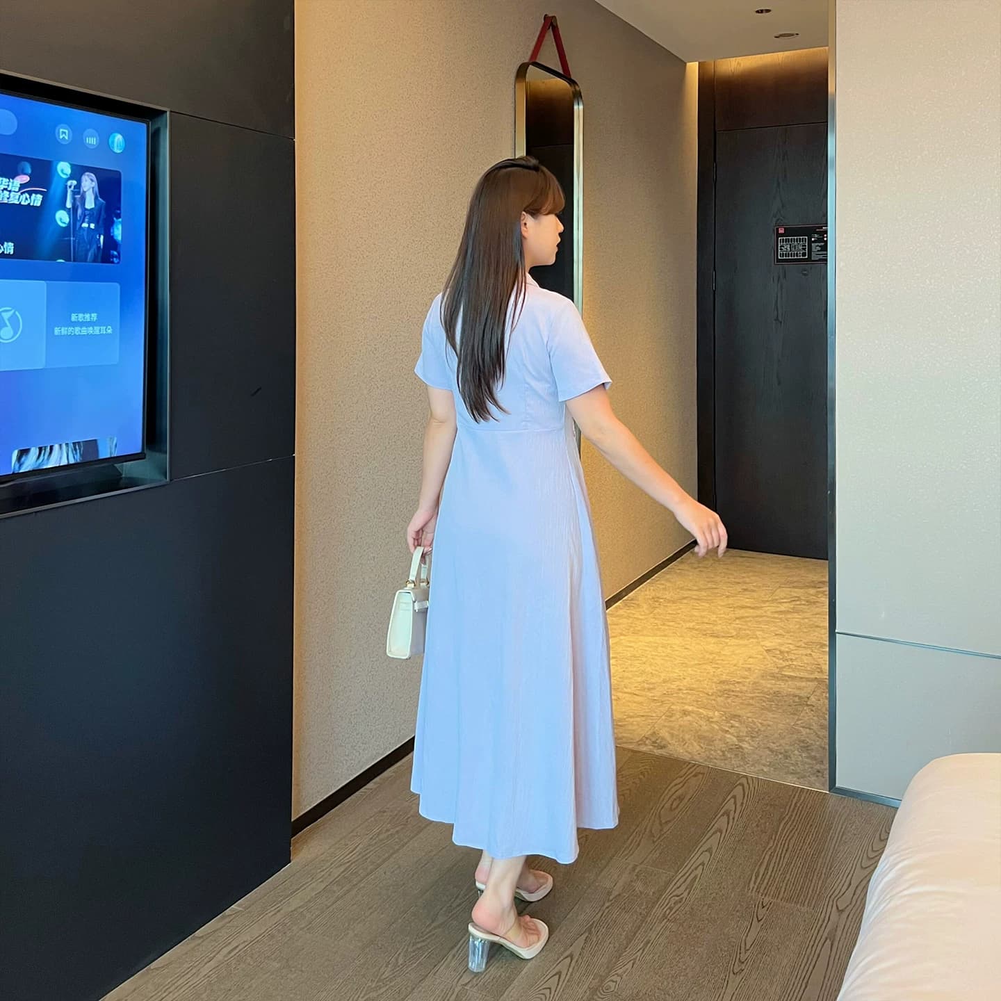 慕翎大码女装2026新款夏装短袖温柔风POLO领收腰显瘦大码连衣裙 - 缩略图5