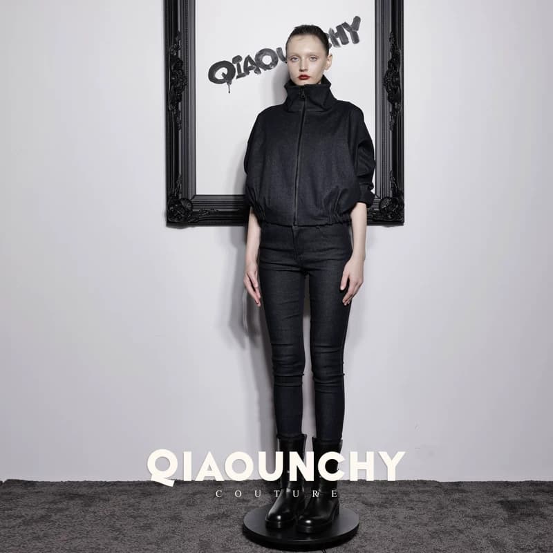 艺术家 QIAOUNCHY俏云曦 | 蓝色洗水牛仔棉高领修身短外套女 - 缩略图3