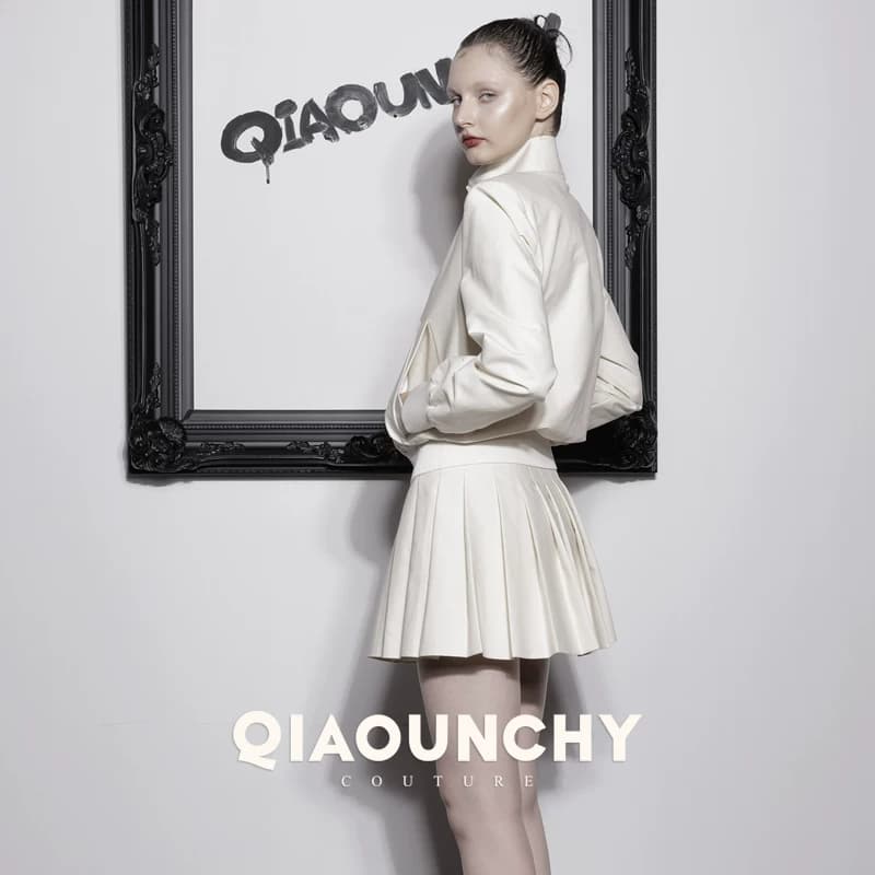 女赛车手 QIAOUNCHY俏云曦 | 高领杏色平纹棉夹克外套早春女装 - 缩略图2