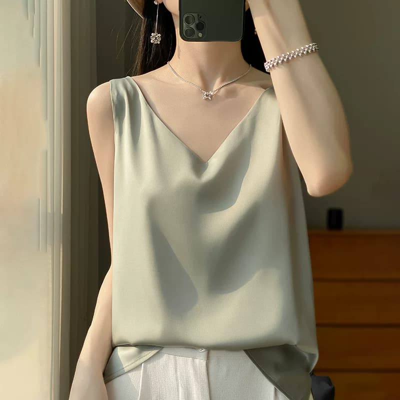 缎面吊带背心女洋气内搭西装新款春夏V领缎面打底性感美背上衣T - 缩略图3