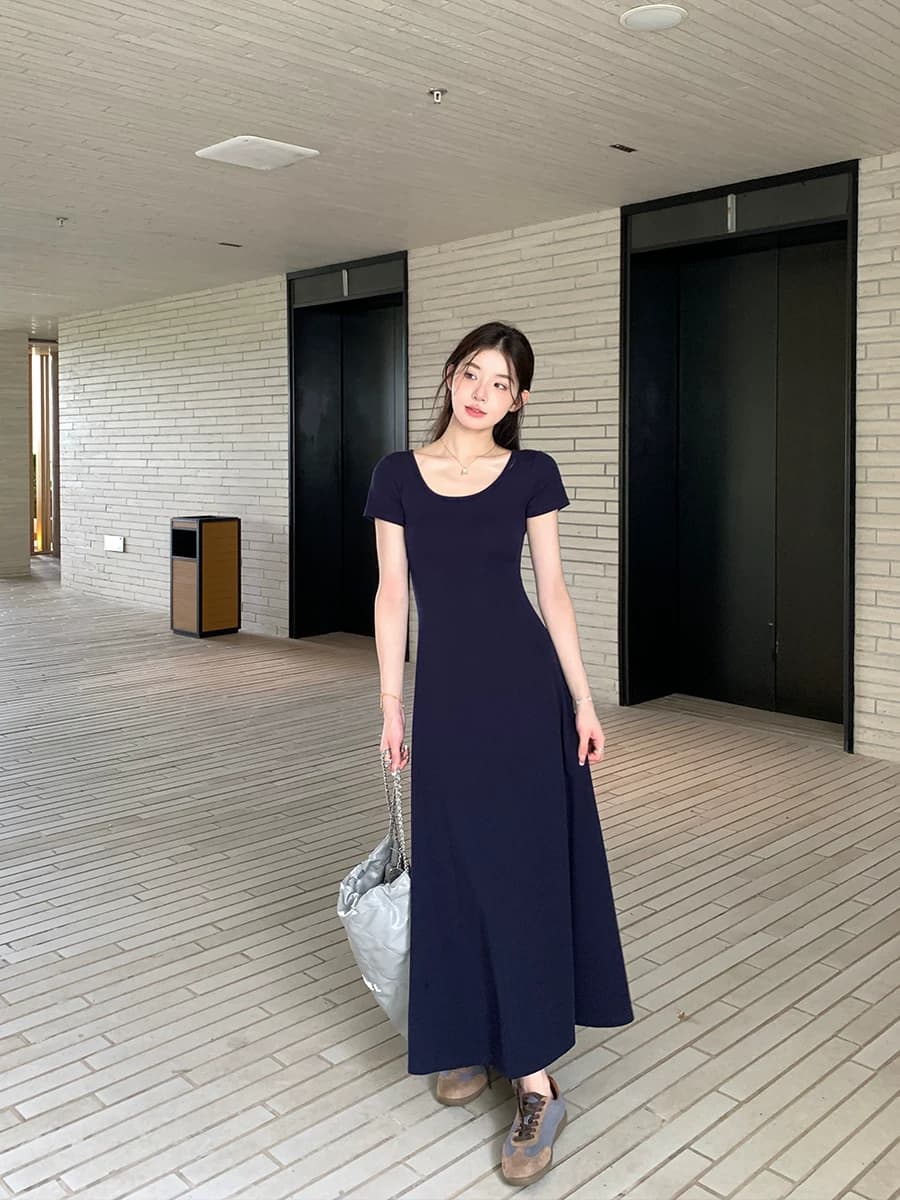alex stevens气质纯色修身短袖连衣裙女春夏季垂感中长款大摆裙子 - 缩略图4