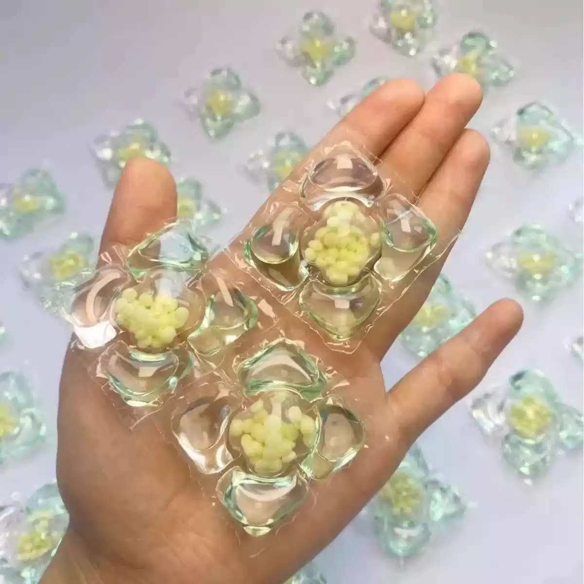 山茶花洗衣凝珠持久留香珠5D五合一深层洁净强力去污洗衣液球 - 缩略图2