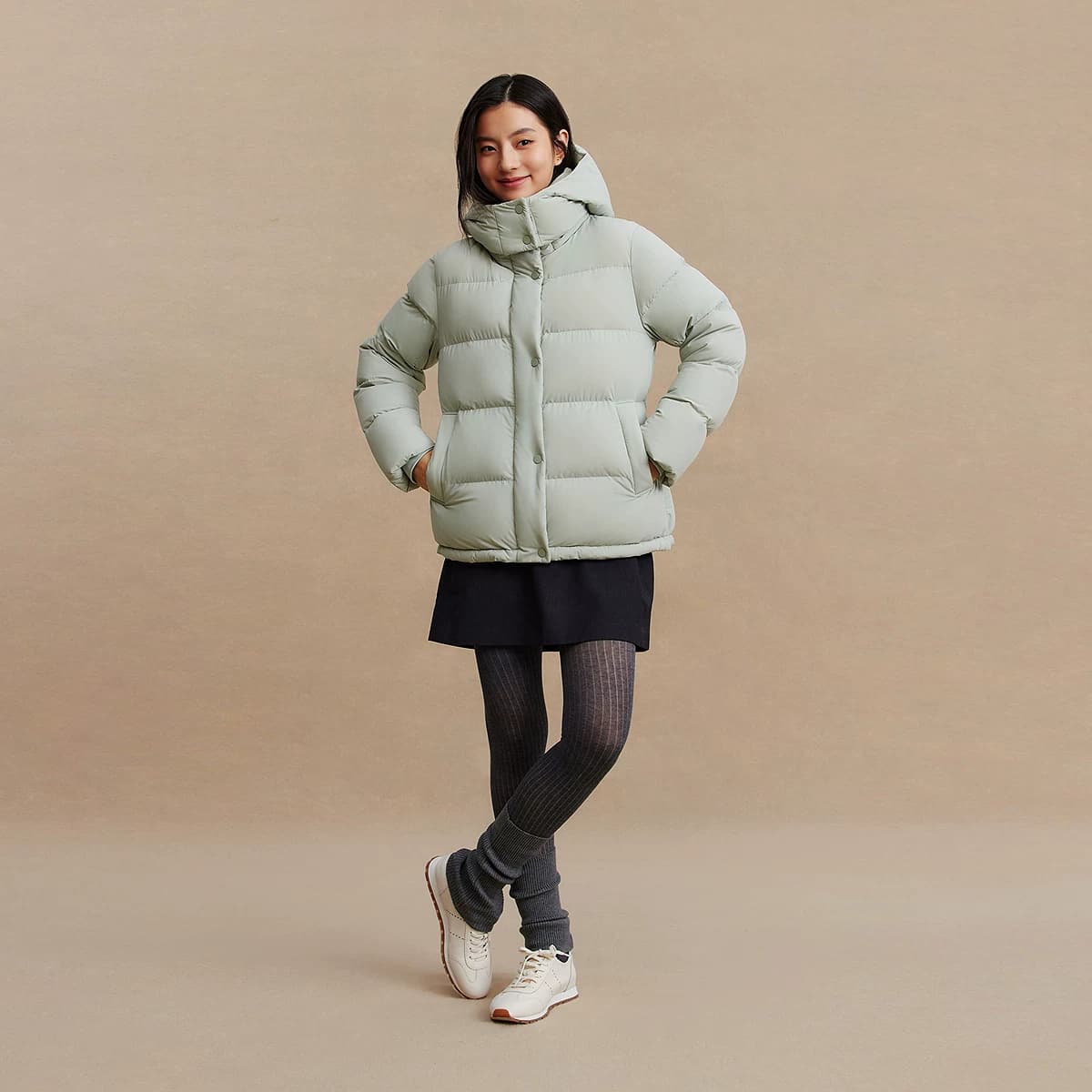 【白月光】波司登新款短款羽绒服女可拆卸帽后收腰弹力保暖显瘦 - 缩略图4
