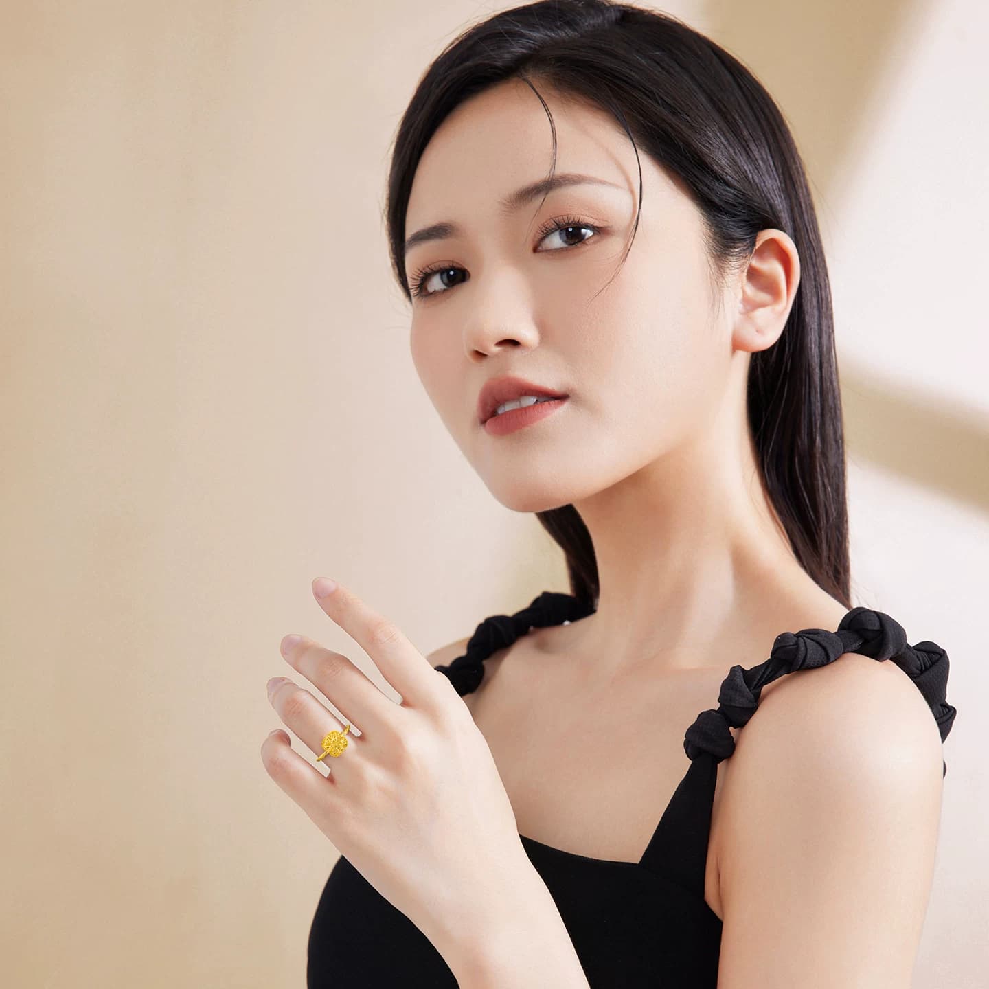 周六福5G黄金戒指女计价足金爆闪方糖手饰节日礼物官方旗舰店 - 缩略图4