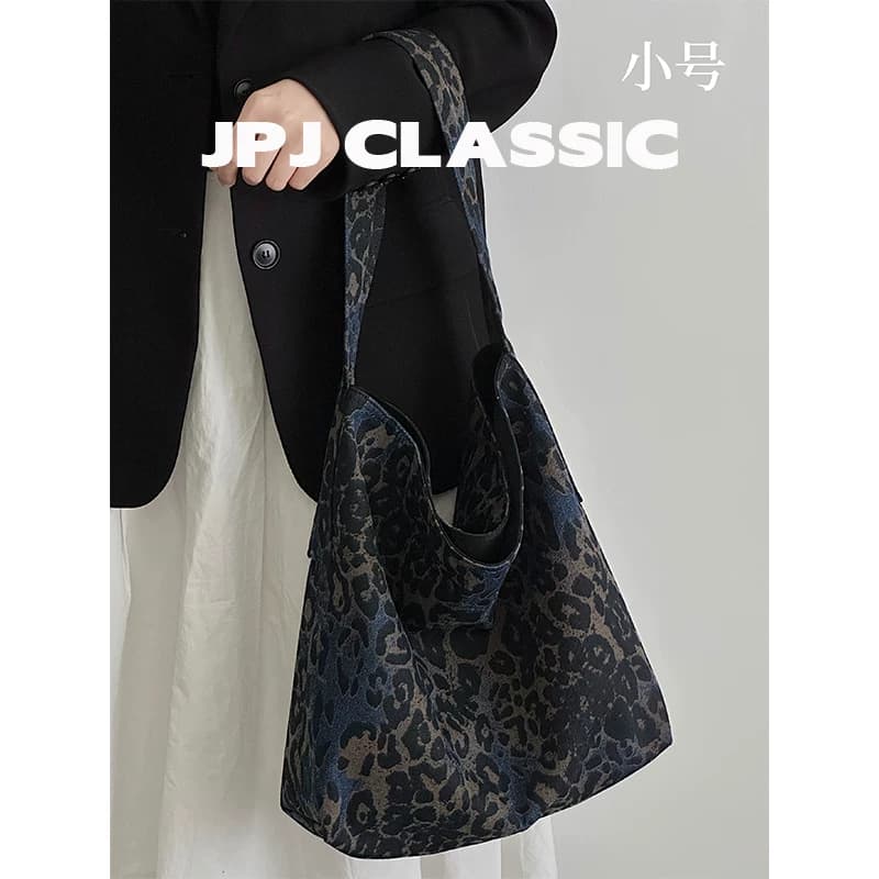 jpjclassic新品牛仔布豹纹托特包大容量软包通勤包妈咪腋下包 - 缩略图4