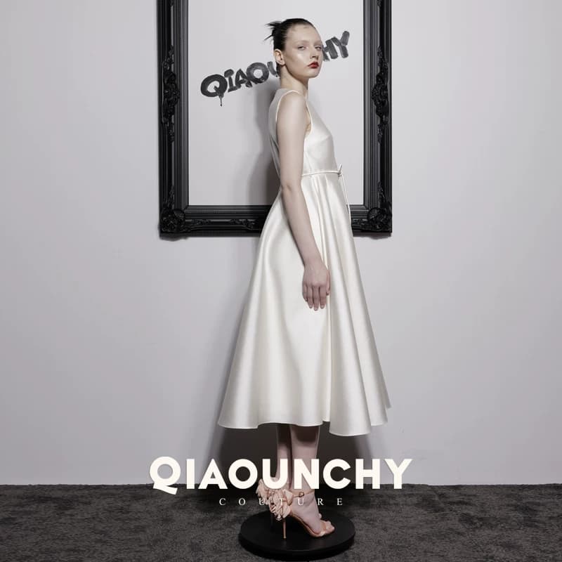 一见倾心 QIAOUNCHY俏云曦｜法式杏色收肩小圆领高腰优雅连衣裙 - 缩略图4