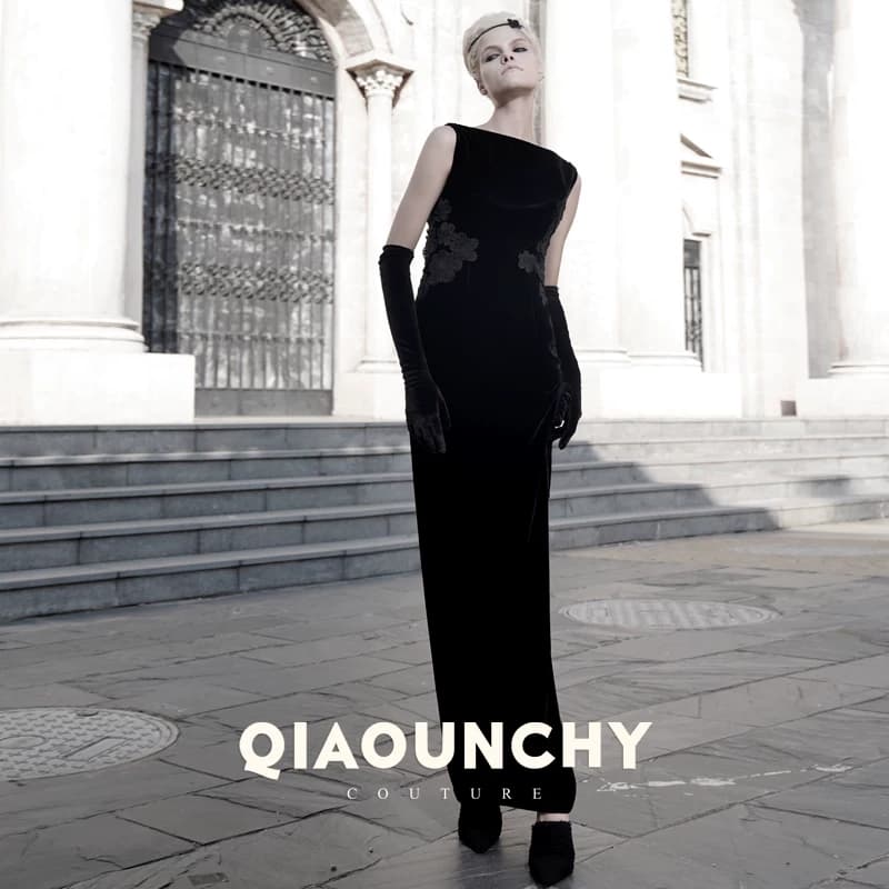 手缝花 QIAOUNCHY俏云曦｜黑色真丝丝绒法式一字领收腰礼服连衣裙 - 缩略图3