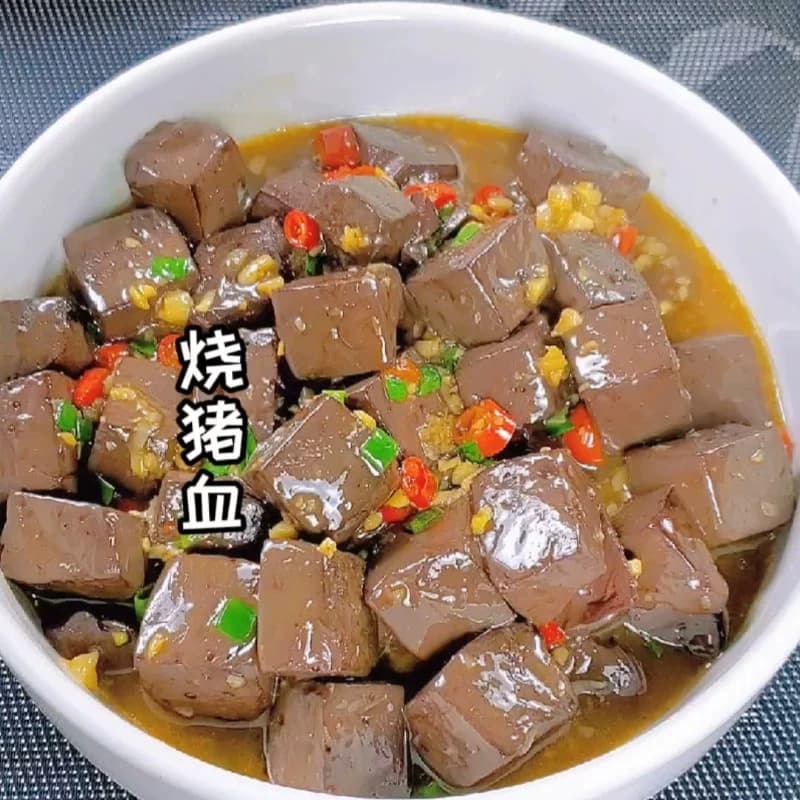 【主播】农家土猪血熟制猪血块火锅食材蜂窝状新鲜血豆腐假一赔十 - 缩略图4