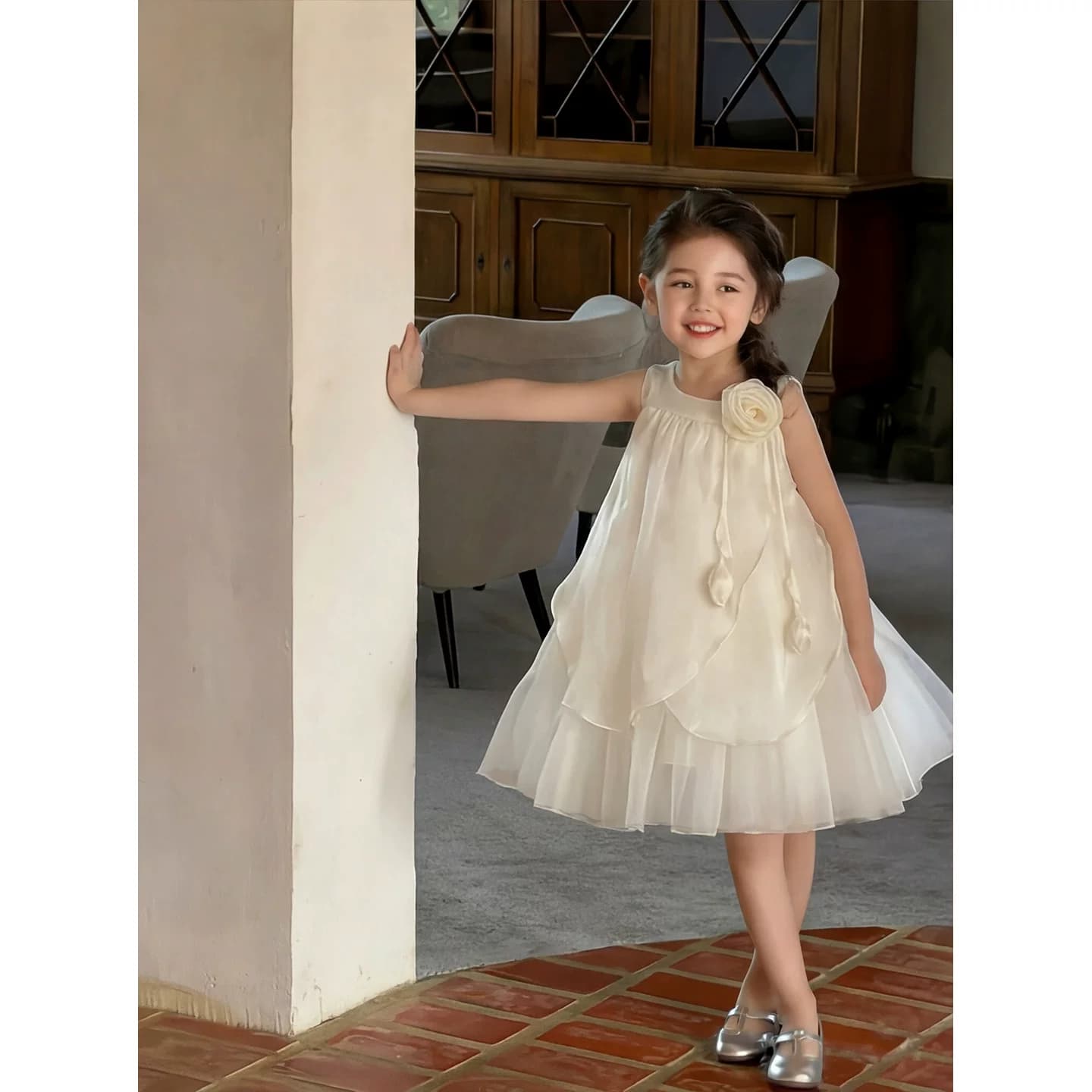 女童连衣裙2026新款夏季洋气小女孩网红炸街裙子女宝宝夏装公主裙 - 缩略图4