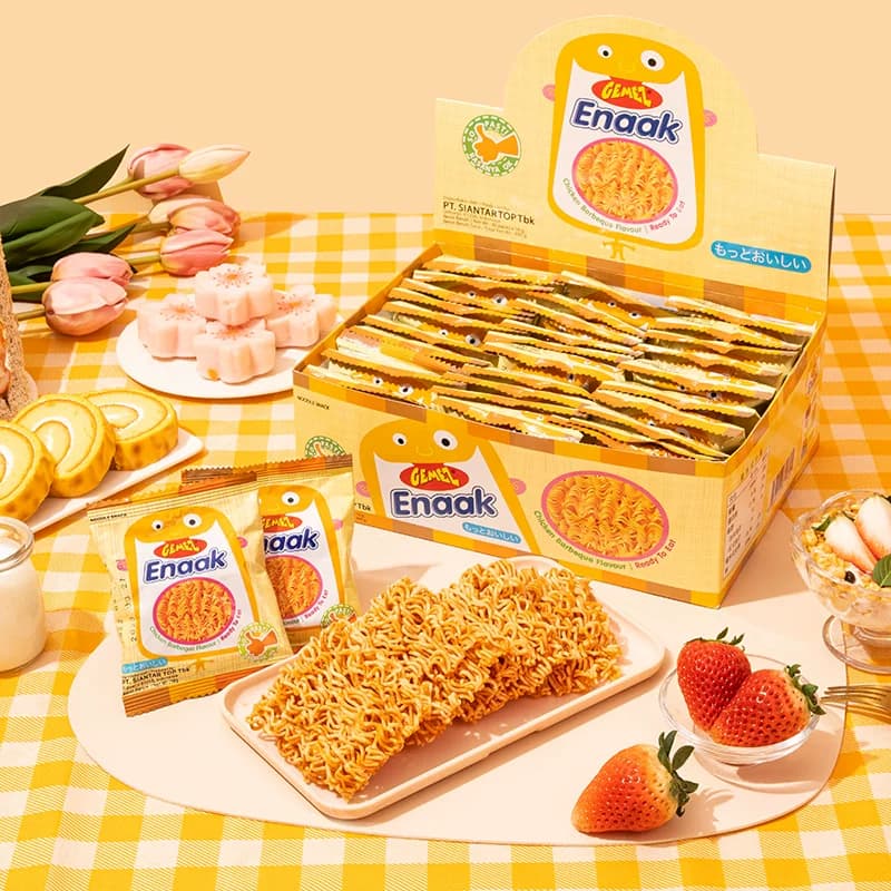 印尼进口GEMEZ小鸡面干吃脆面烧烤辣味儿童零食掌心脆大包整箱 - 缩略图2
