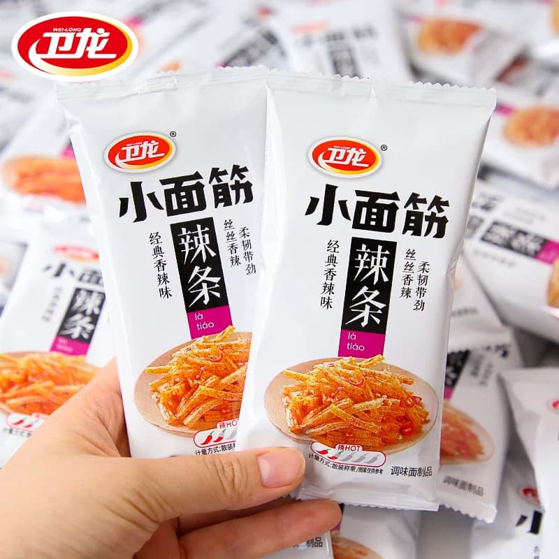 卫龙小面筋小辣条24克独立小包装怀旧儿时经典小零食辣条散装批发 - 缩略图2