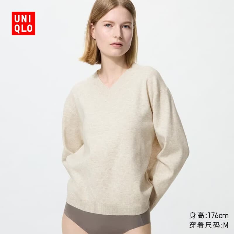 优衣库可机洗V领针织衫女装毛衣毛衫486320 01 乳白色 M
