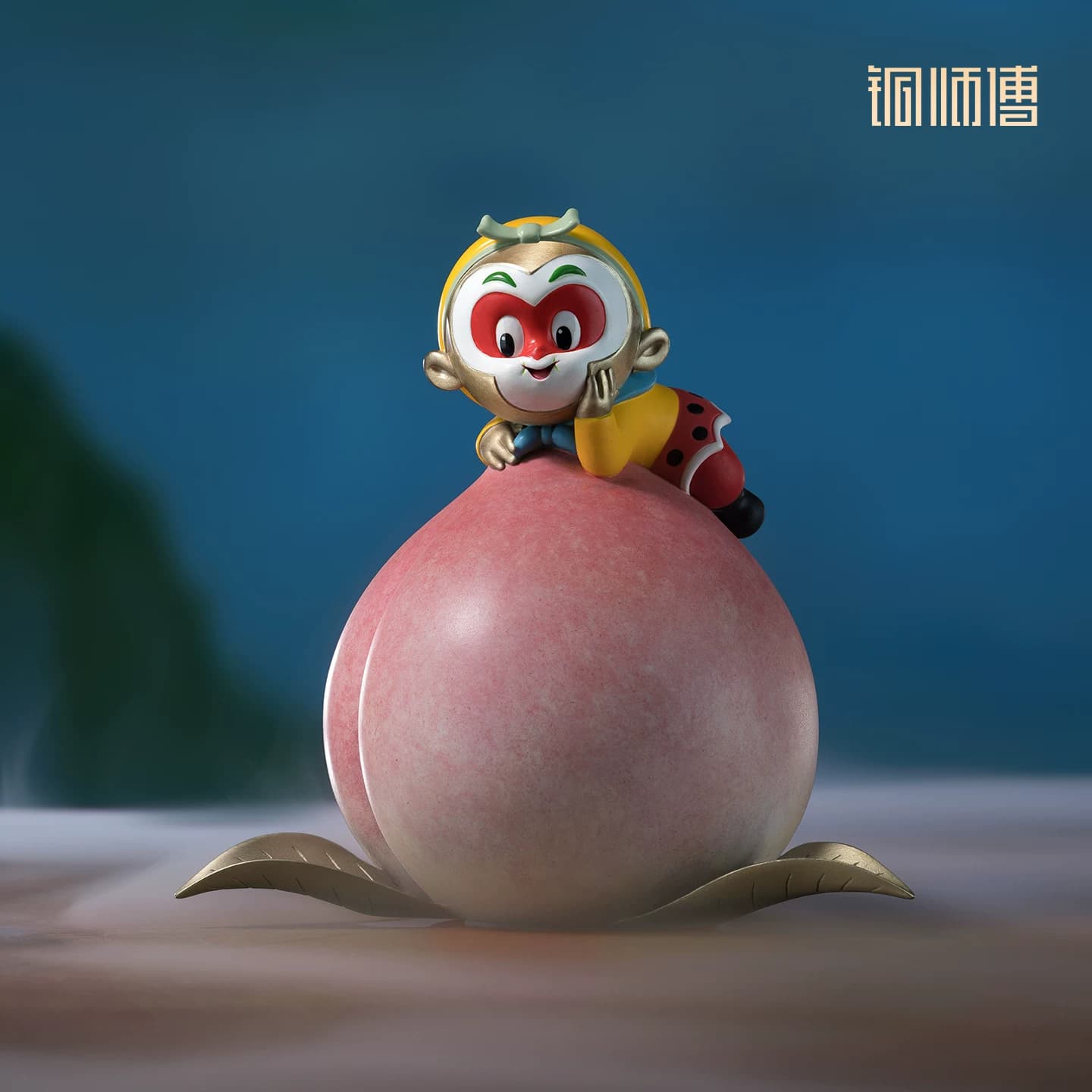 铜师傅《大闹天宫之悟空戏桃》正版授权 孙悟空齐天大圣铜摆件 - 商品图1
