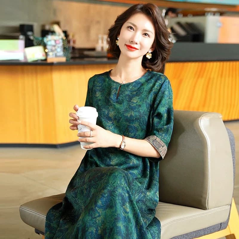2026夏季新款杭州丝绸非遗香云纱妈妈连衣裙女桑蚕丝真丝大牌裙子 - 商品图1