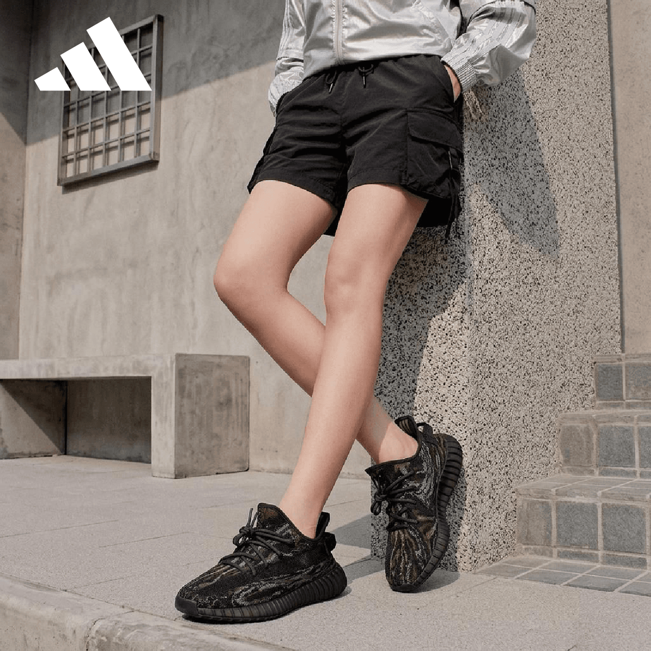 阿迪达斯 Yeezy350暴龙兽椰子透气男女时尚休闲鞋GW3774 40 - 商品图1